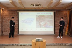 The Black Canvas presenting